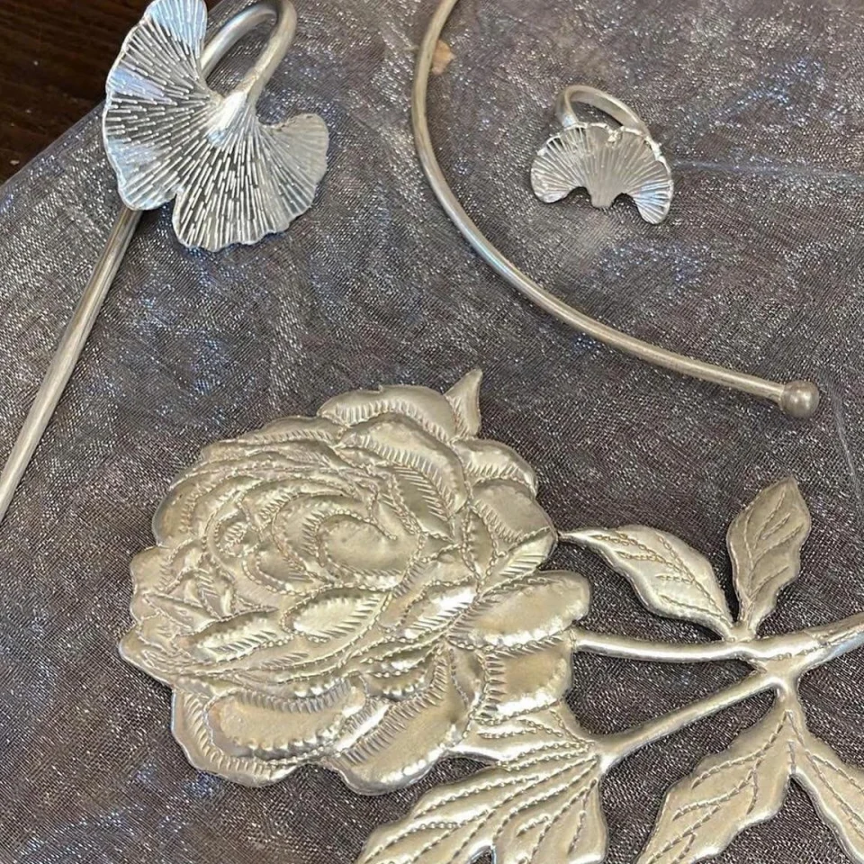 l_kieng_ong_mau_on_0002_crop