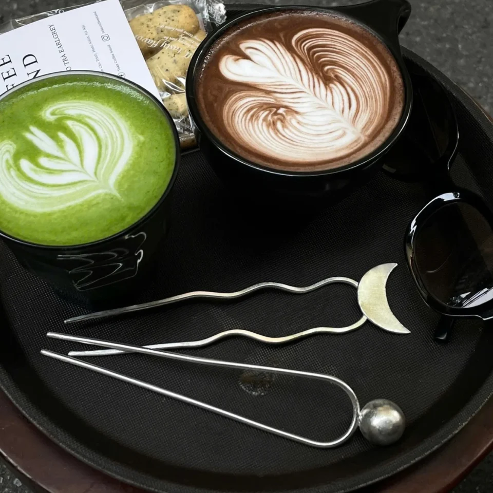 tram_mat_trang_bac_0001_crop