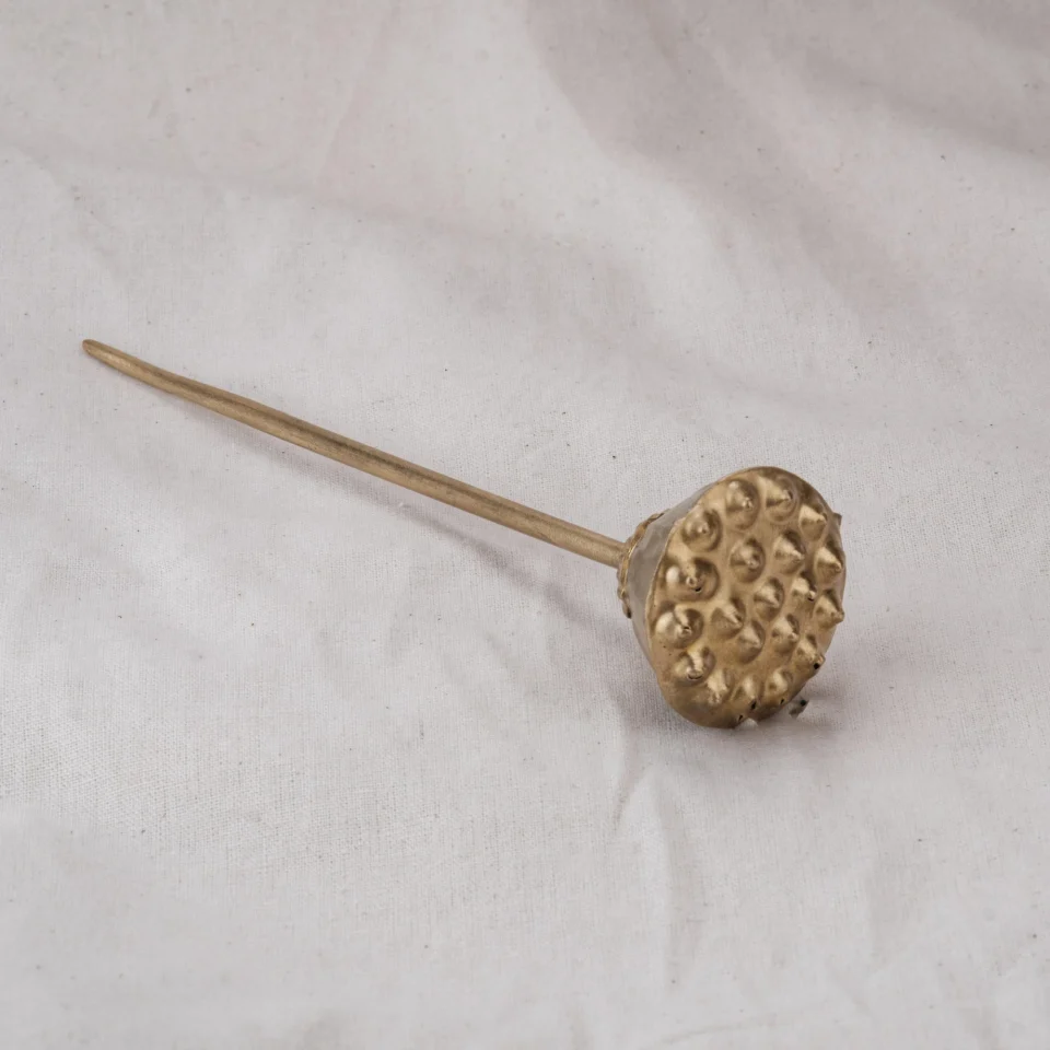 tram_ong_ai_sen_0005