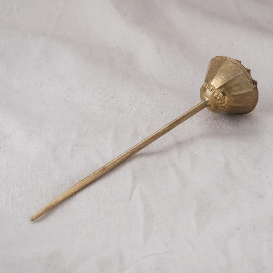 tram_ong_ai_sen_0006