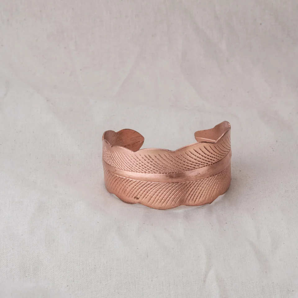 vong_tay_cham_long_vu_hong_0001