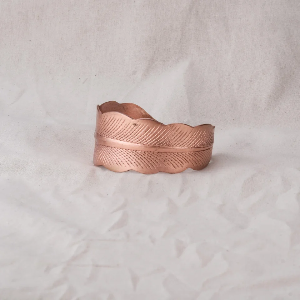 vong_tay_cham_long_vu_hong_0003