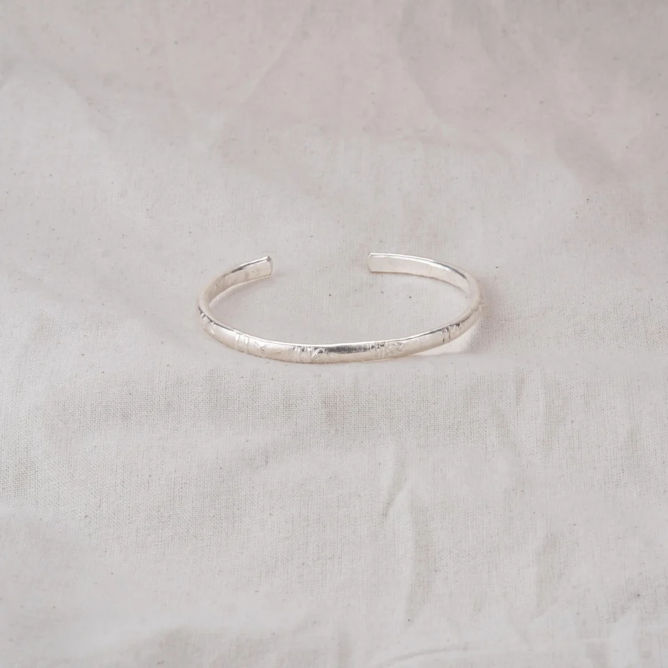 vong_tay_cham_tre_bac_0004