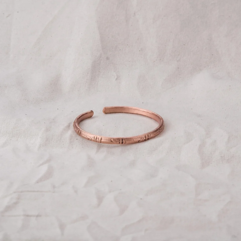 vong_tay_cham_tre_hong_0004