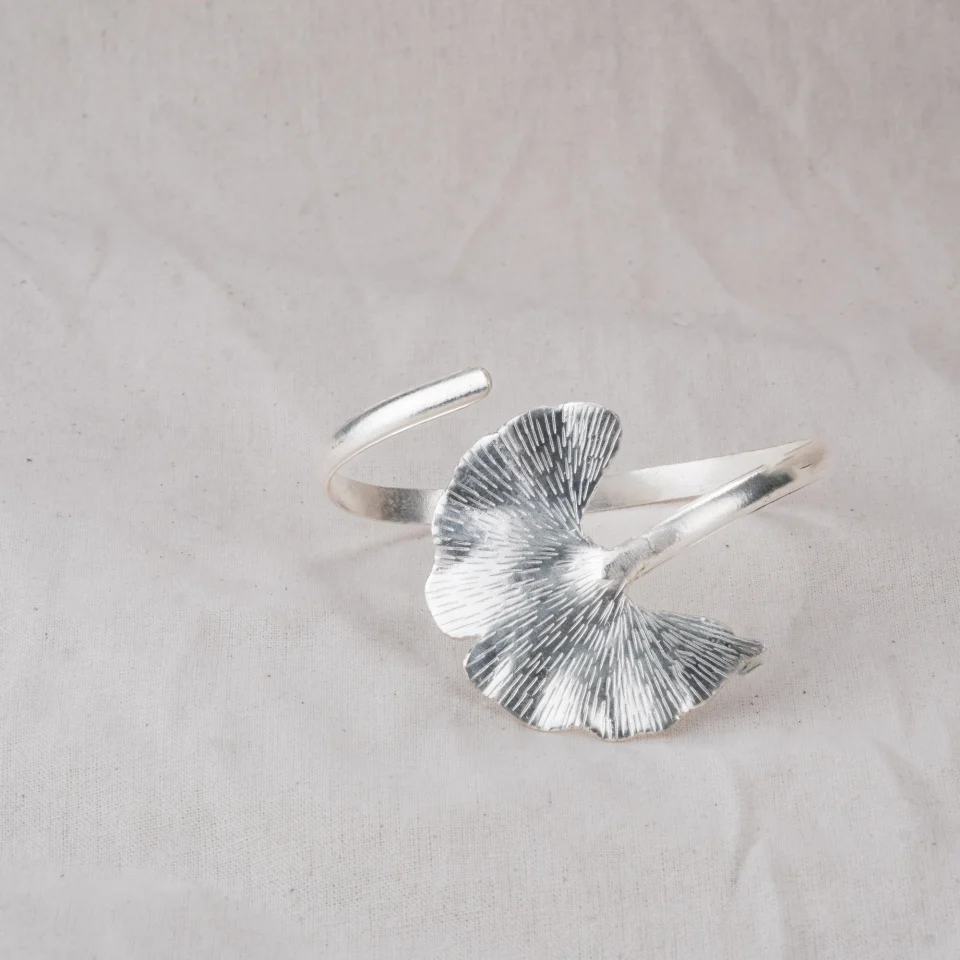 vong_tay_la_ginkgo_bac_0005