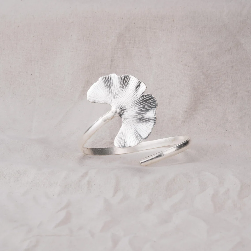 vong_tay_la_ginkgo_bac_0006