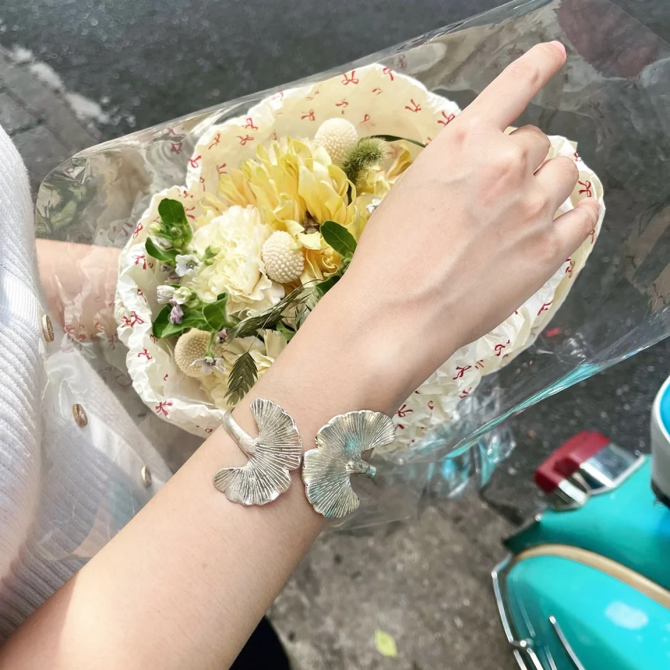 vong_tay_la_ginkgo_hai_au_bac_0001_crop