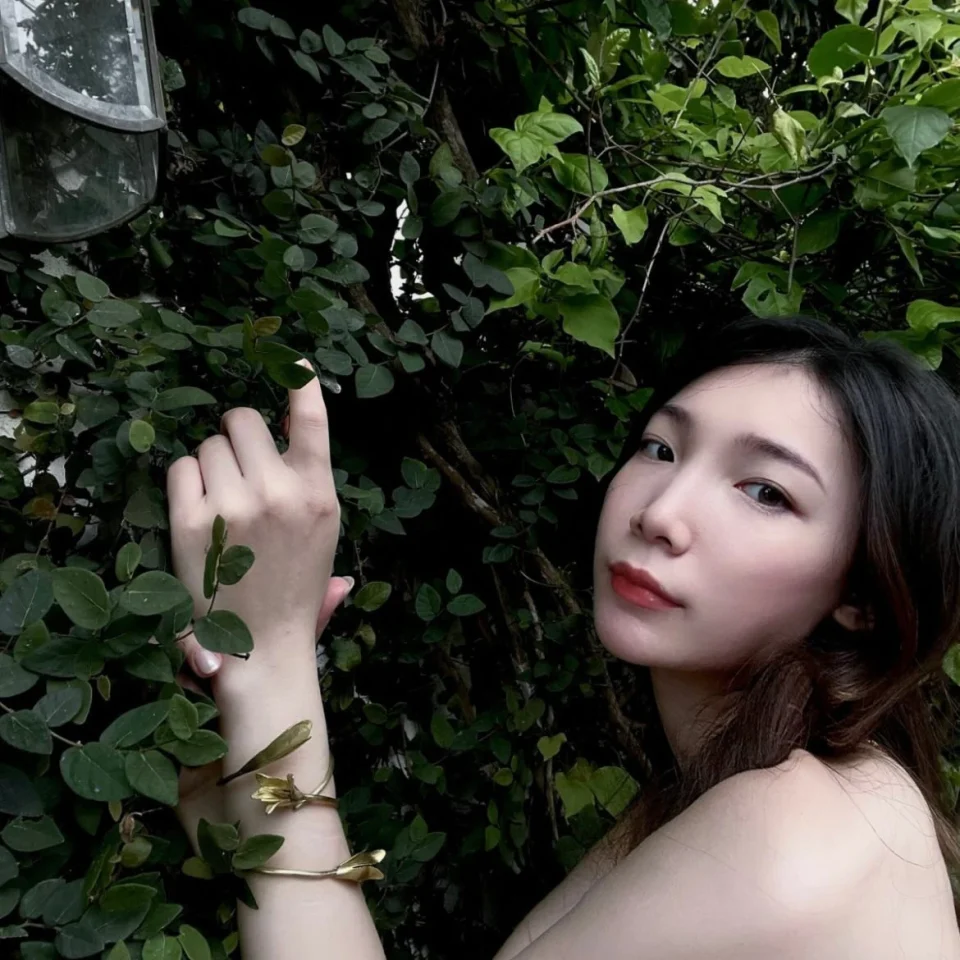 vong_tay_lan_hoa_0002_crop