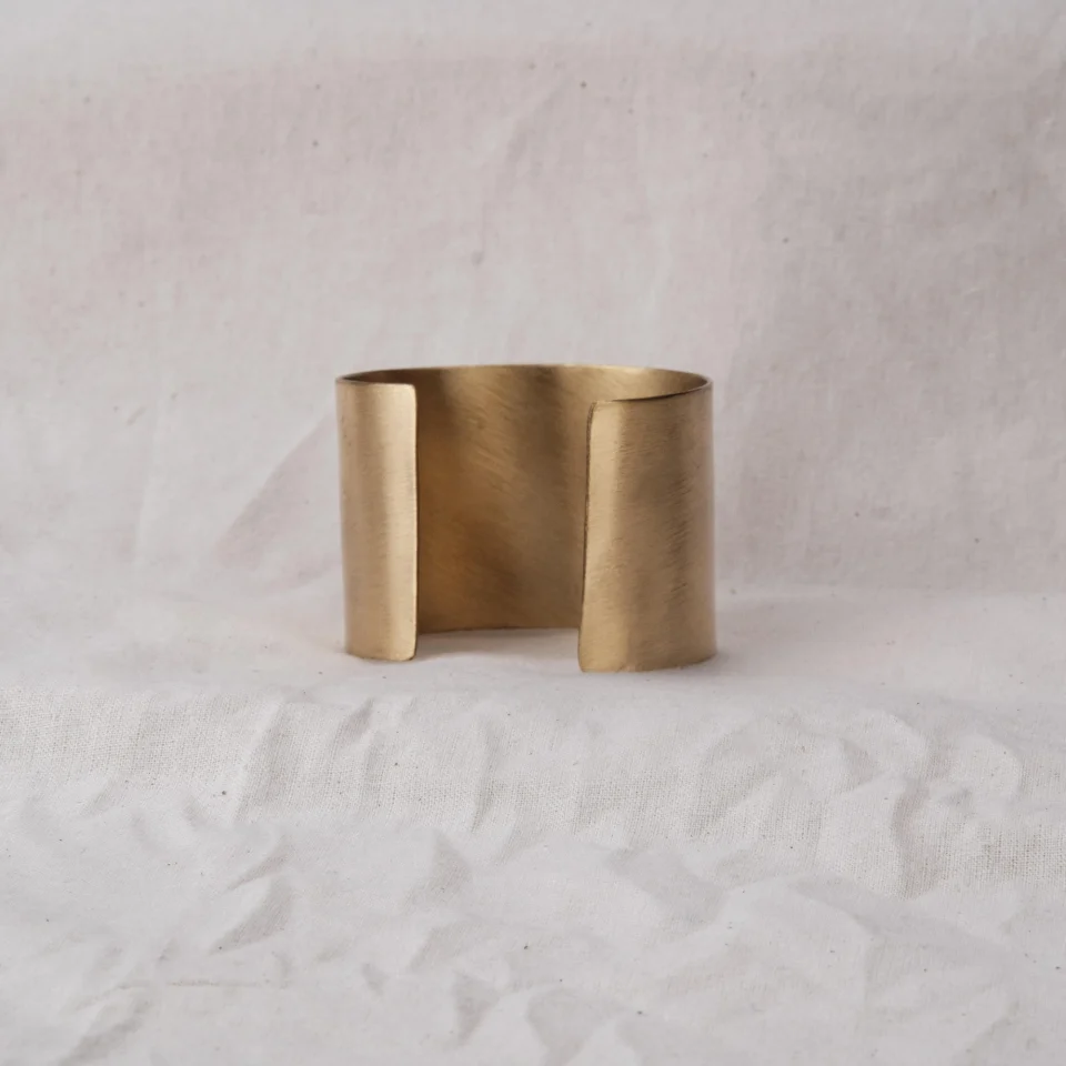 vong_tay_ong_nho_vang_0002