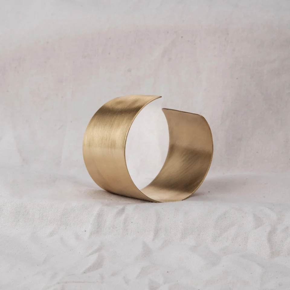 vong_tay_ong_nho_vang_0003