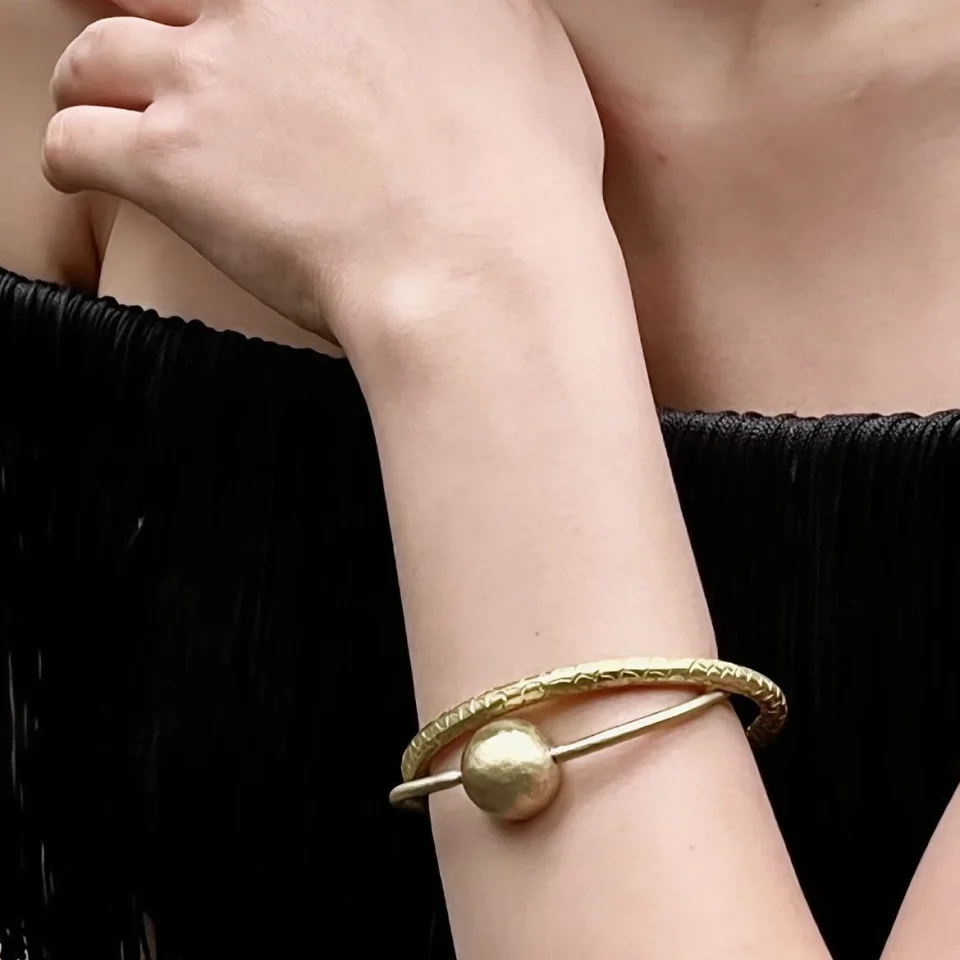 vong_tay_ong_vay_ca_0002_crop